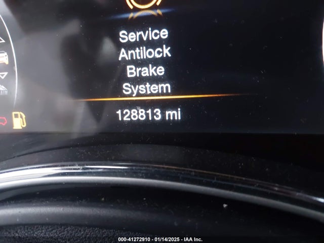 1C4RJFCG9GC389262 Jeep Grand Cherokee Overland