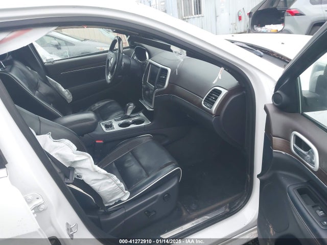 1C4RJFCG9GC389262 Jeep Grand Cherokee Overland