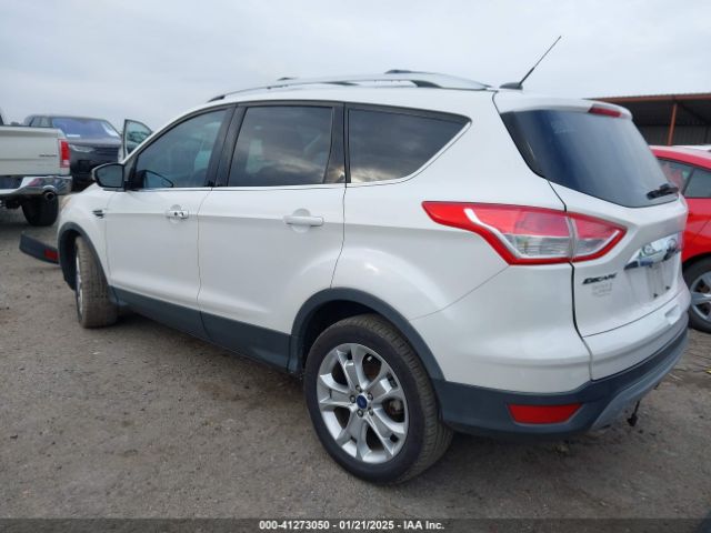 1FMCU0JX1EUB68772 Ford Escape Titanium