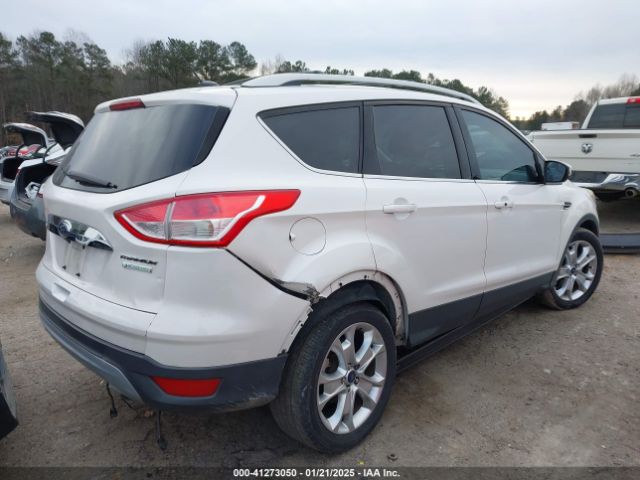 1FMCU0JX1EUB68772 Ford Escape Titanium