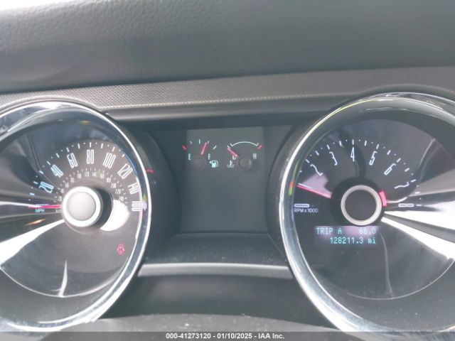 1ZVBP8AM0E5226177 Ford Mustang V6