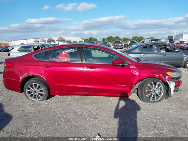 3FA6P0LU8HR384728 Ford Fusion Hybrid Se