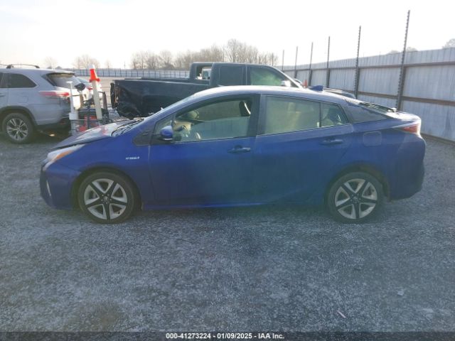 JTDKARFU3G3521307 Toyota Prius Three Touring