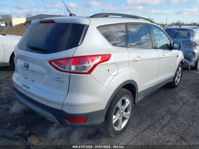 1FMCU0G93GUC75818 Ford ESCAPE SE