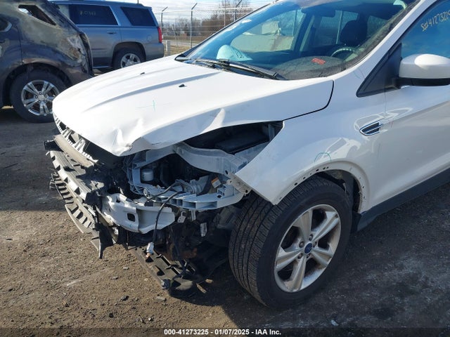 1FMCU0G93GUC75818 Ford ESCAPE SE