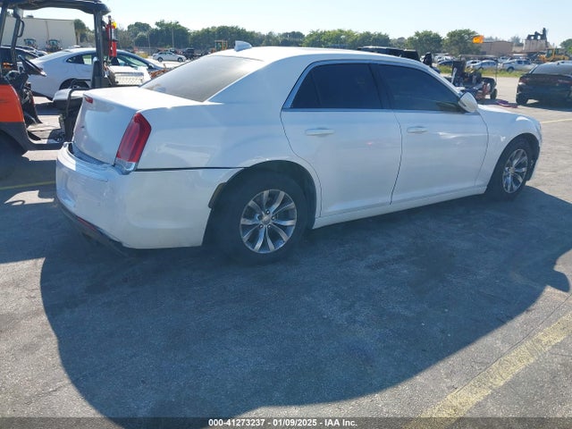 Chrysler 300c Platinum 2016 2C3CCAPT3GH295728 Image 4