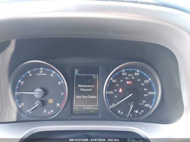 JTMRFREVXJD241525 Toyota Rav4 Adventure/xle
