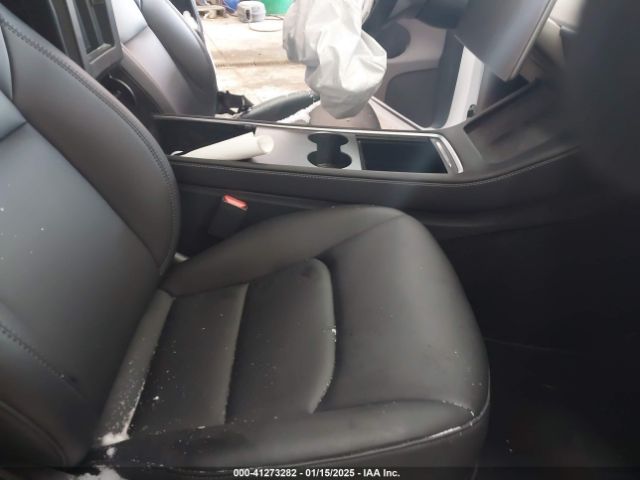 7SAYGDEE3PF690691 Tesla Model Y