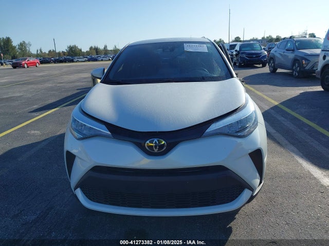 Toyota C-HR XLE 2021 NMTKHMBX0MR123981 Image 12