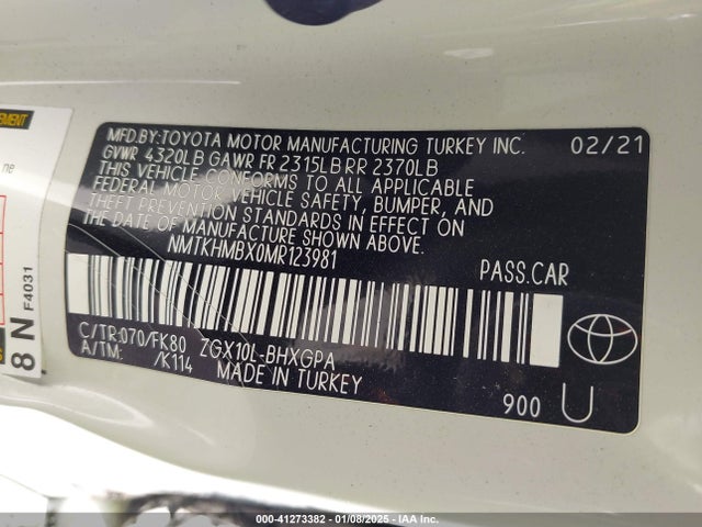 Toyota C-HR XLE 2021 NMTKHMBX0MR123981 Image 9