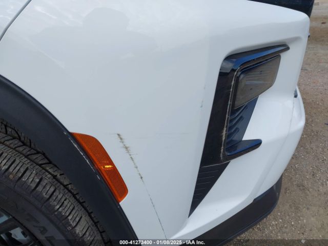 1GNEREKSXRJ175524 Chevrolet Traverse Fwd Ls