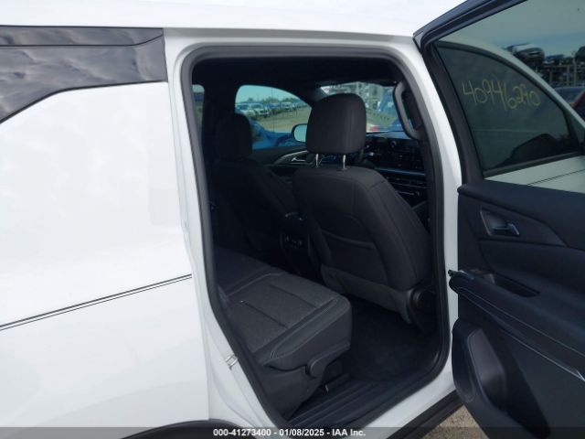 1GNEREKSXRJ175524 Chevrolet Traverse Fwd Ls