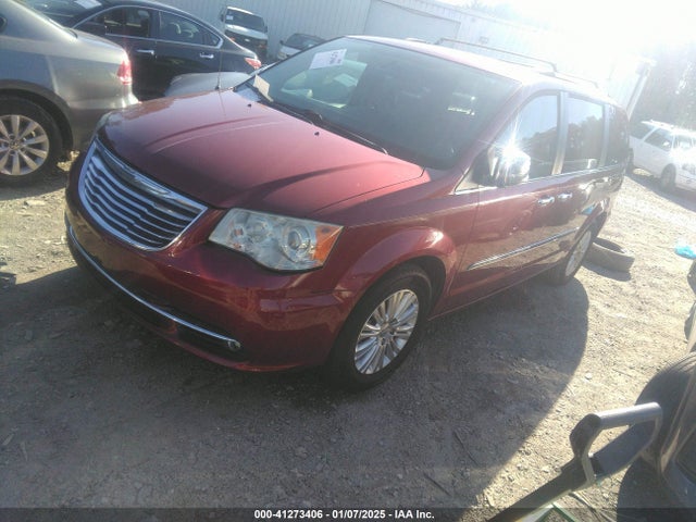2C4RC1GG0ER329317 Chrysler Town & Country Limited