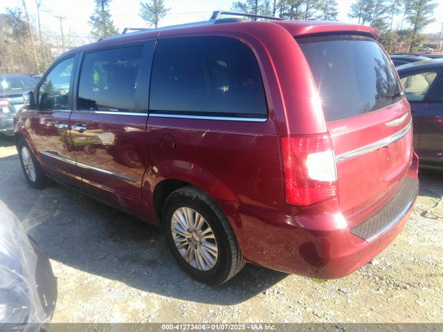 2C4RC1GG0ER329317 Chrysler Town & Country Limited
