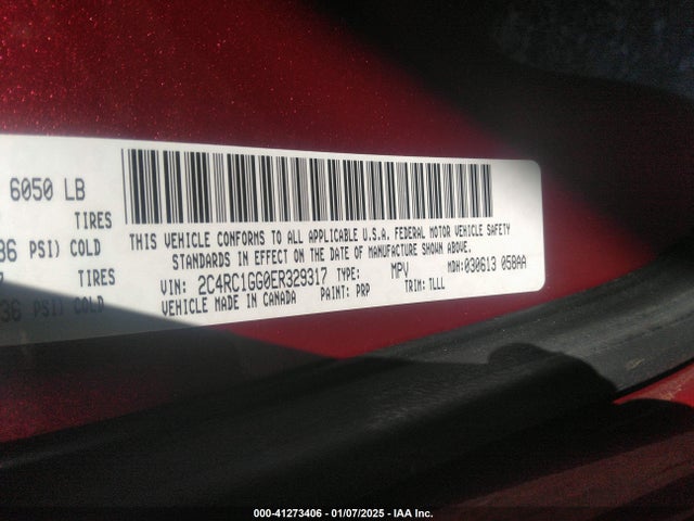 2C4RC1GG0ER329317 Chrysler Town & Country Limited
