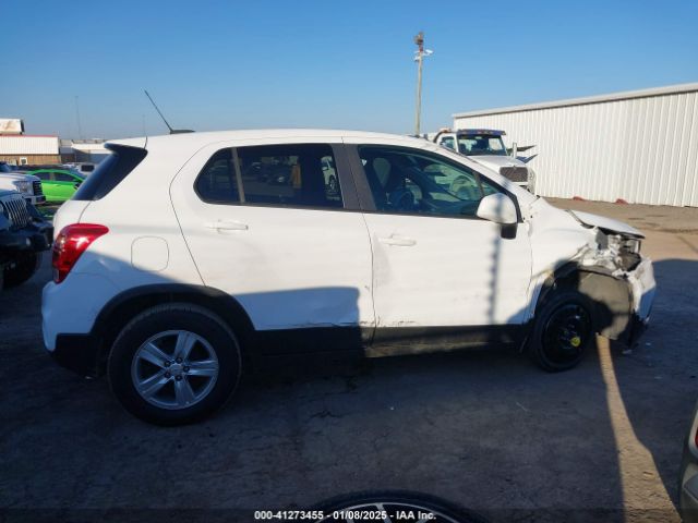 KL7CJKSB6LB083623 Chevrolet Trax Fwd Ls