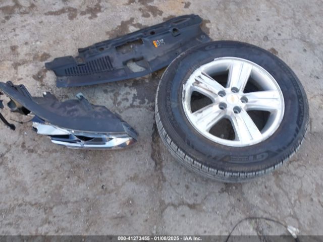 KL7CJKSB6LB083623 Chevrolet Trax Fwd Ls