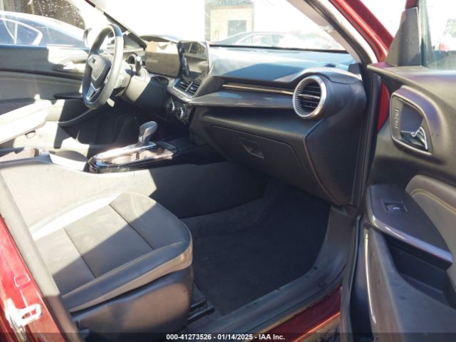 KL77LKE23RC165397 Chevrolet Trax Fwd Activ