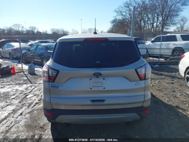 1FMCU0GD6HUE69040 Ford ESCAPE SE