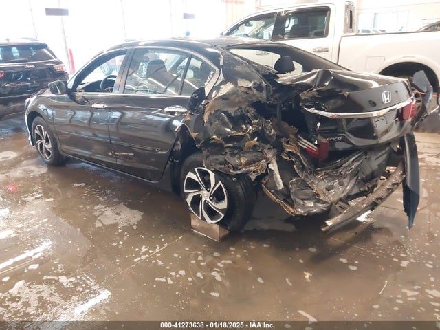 1HGCR2F3XHA281313 Honda ACCORD LX