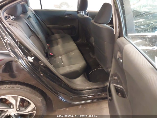 1HGCR2F3XHA281313 Honda ACCORD LX
