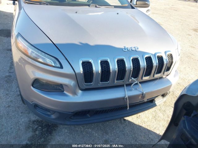 1C4PJLAB2FW684620 Jeep Cherokee Sport