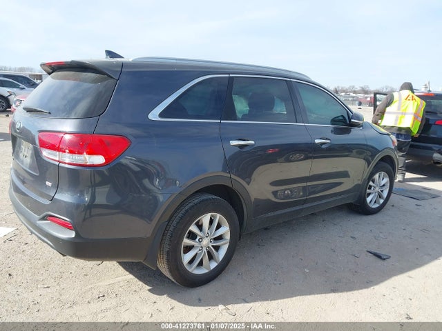 5XYPG4A31GG097949 KIA Sorento 2.4l Lx