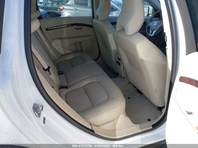 YV4902NK7F1225870 Volvo Xc70 T6