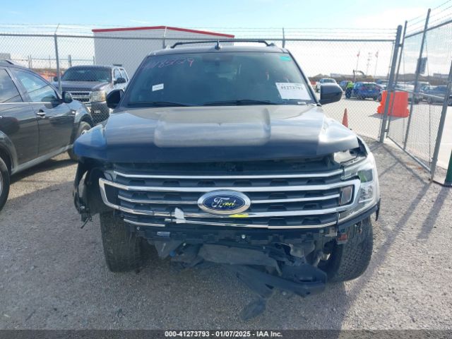 1FMJU1HT8MEA70007 Ford Expedition Xlt