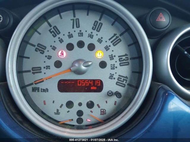 2005 MINI COOPER S WMWRH33525TF84836 Photo 6