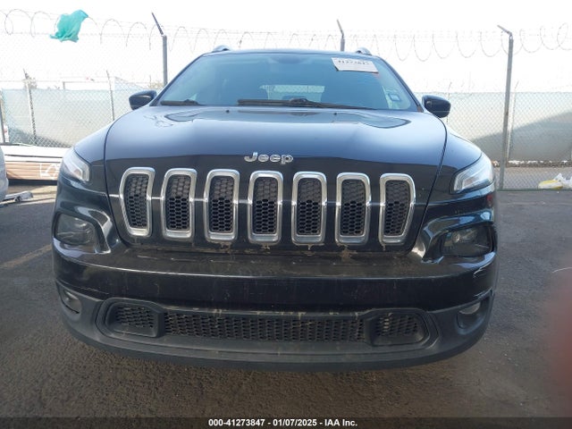 1C4PJLCB9FW761223 Jeep Cherokee Latitude