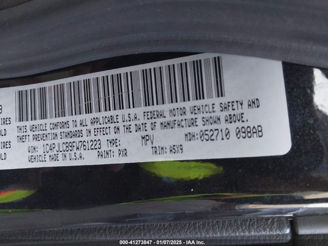 1C4PJLCB9FW761223 Jeep Cherokee Latitude