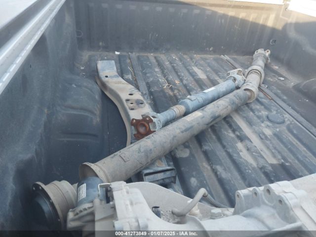 1N6BA1F42KN528969 Nissan Titan Xd Sl Diesel