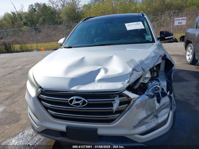 Hyundai Tucson Limited 2016 KM8J33A2XGU249708 Image 12
