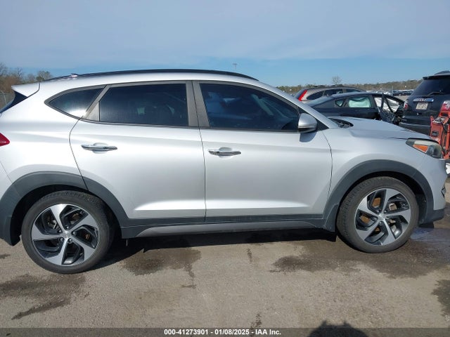 Hyundai Tucson Limited 2016 KM8J33A2XGU249708 Image 13