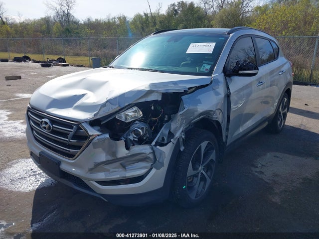 Hyundai Tucson Limited 2016 KM8J33A2XGU249708 Image 2