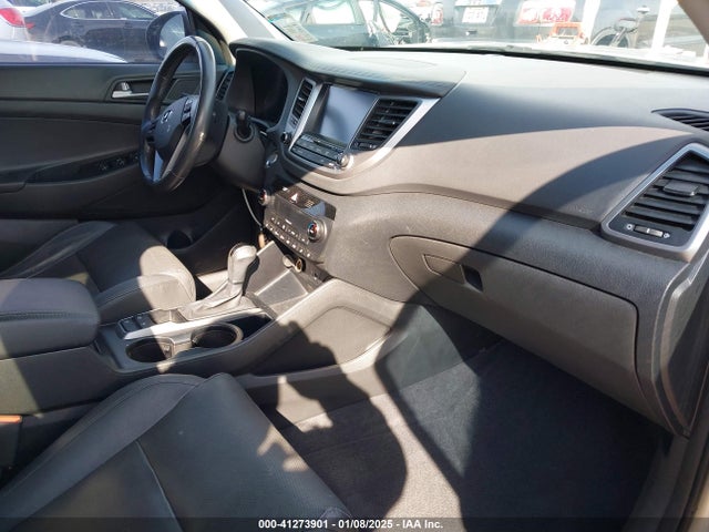 Hyundai Tucson Limited 2016 KM8J33A2XGU249708 Image 5