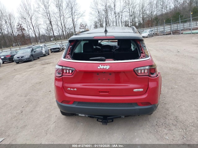 Jeep Compass Latitude 4x4 2018 3C4NJDBB4JT103533 Image 15