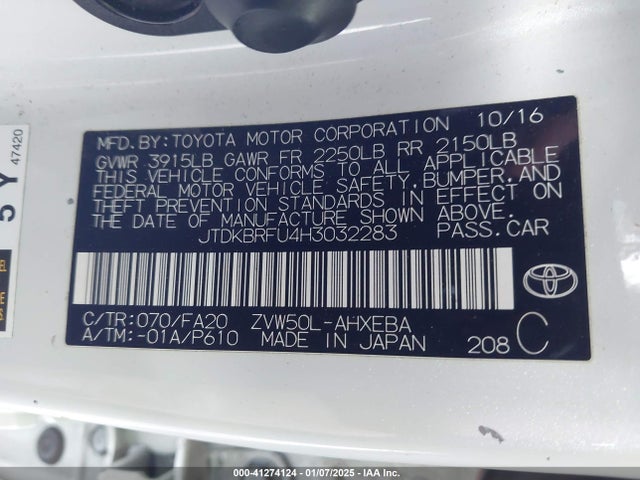 Toyota Prius Two 2017 JTDKBRFU4H3032283 Image 9