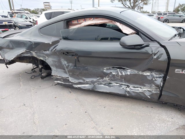 1FA6P8CF8H5289864 Ford MUSTANG GT
