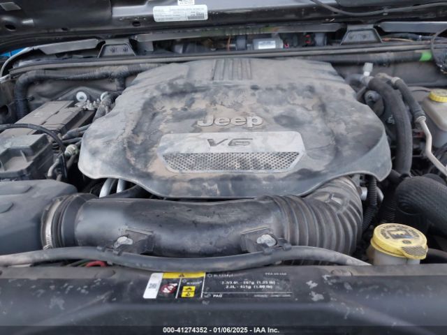 1C4BJWEG8HL638067 Jeep Wrangler Unlimited Winter 4x4