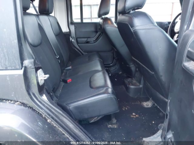1C4BJWEG8HL638067 Jeep Wrangler Unlimited Winter 4x4