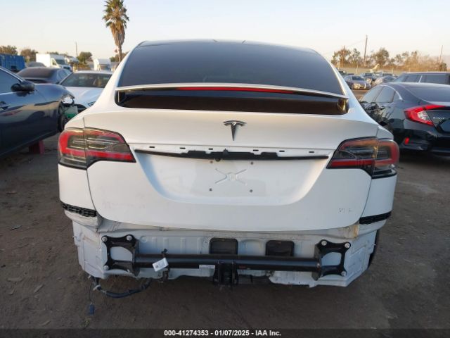 5YJXCAE28JF112697 Tesla Model X 100d/75d/p100d