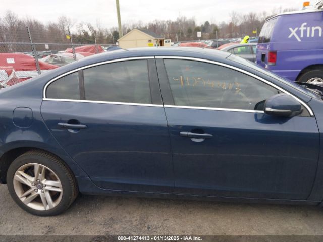 YV1612TK3F2356790 Volvo S60 T5 Premier