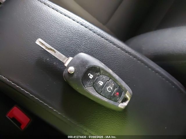 3G1BE6SM1KS562930 Chevrolet CRUZE LT