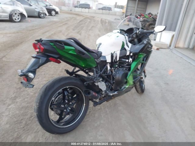 2022 KAWASAKI ZX1002 JKBZXVR13NA000139 Photo 3