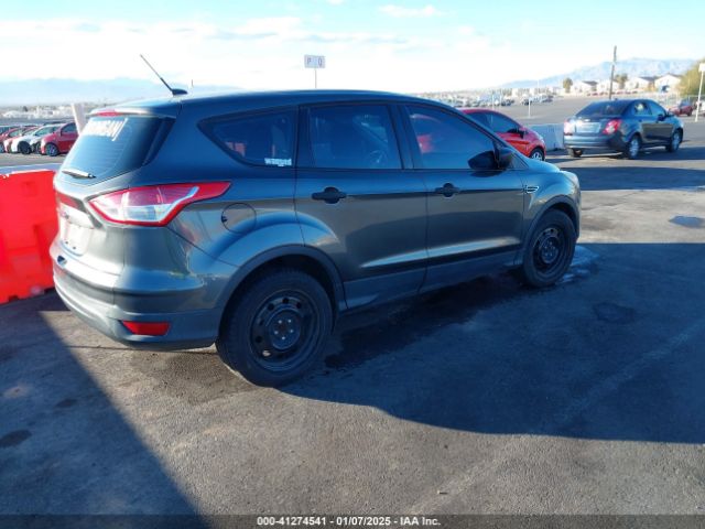 1FMCU0F75GUA85003 Ford ESCAPE S