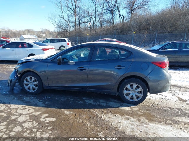 Mazda Mazda3 I Sv 2015 JM1BM1T78F1257941 Image 15