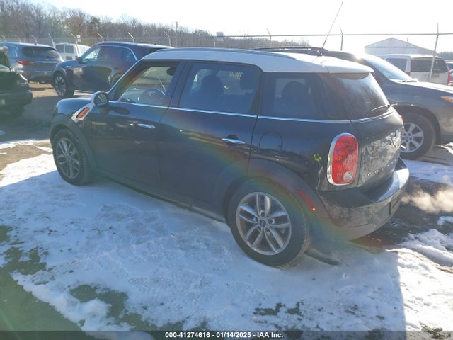 2013 MINI COUNTRYMAN WMWZB3C58DWM09700 Photo 2