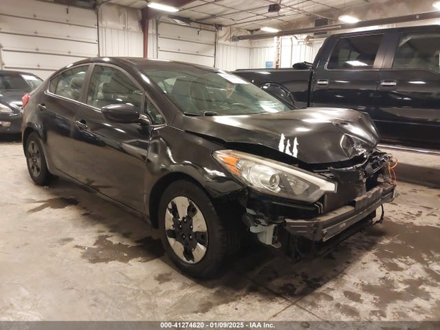 KIA FORTE LX 2016 KNAFK4A65G5537746 Image 1